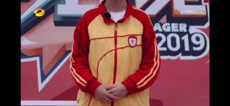这一段看的我窒息了, 小女孩鼓起了...